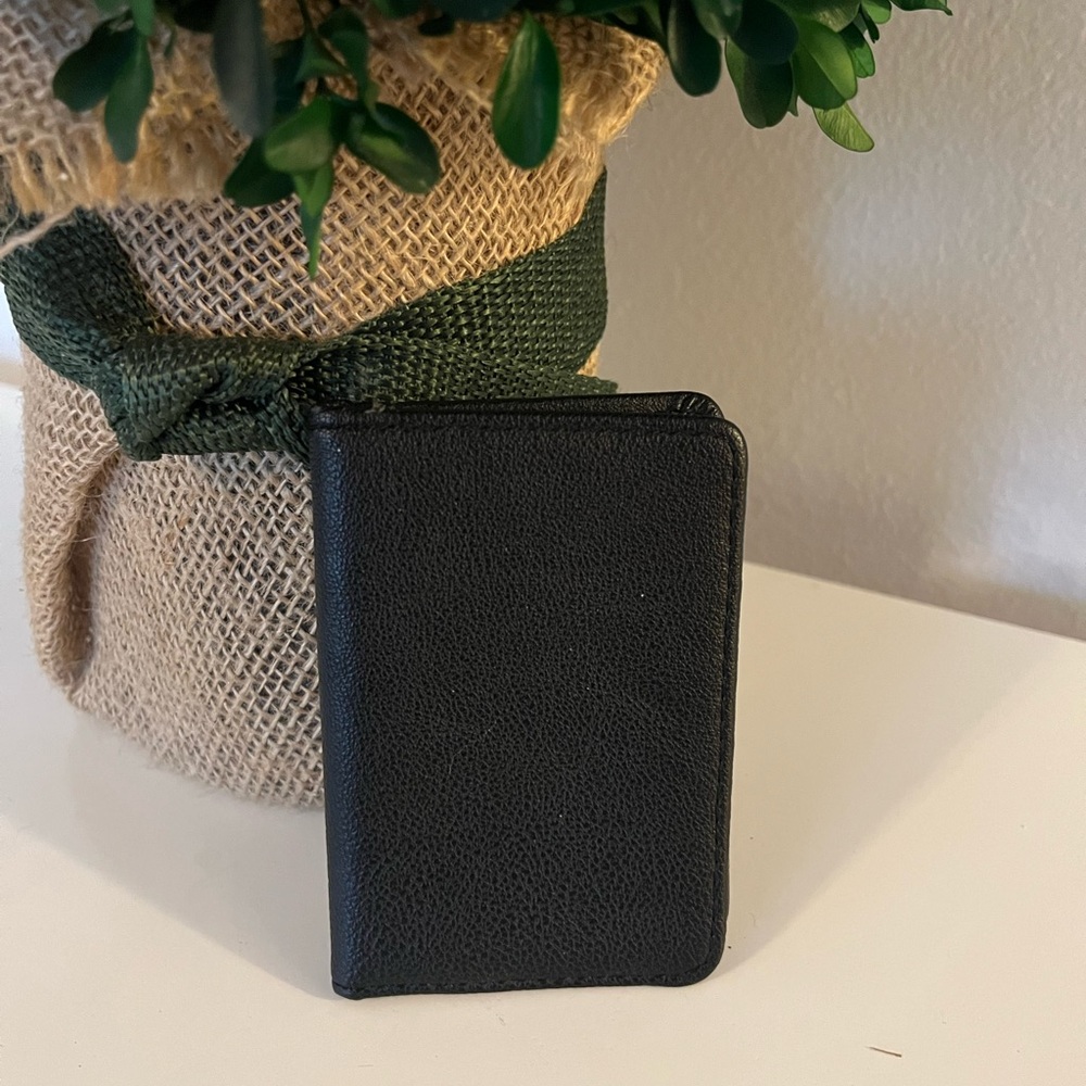 Black Small ID & Card Holder